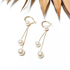 Pearl drop hoop earrings S420